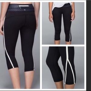 Lululemon Inspire Crops
